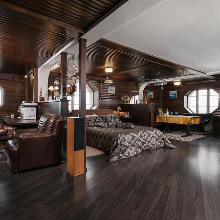 The Sky Loft Apartment Kiev Exterior foto