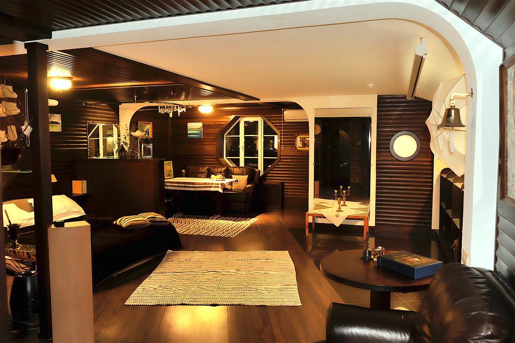 The Sky Loft Apartment Kiev Exterior foto