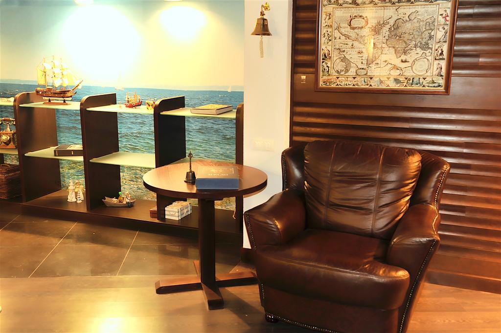 The Sky Loft Apartment Kiev Exterior foto